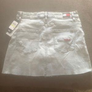 Tommy Hilfiger denim skirt